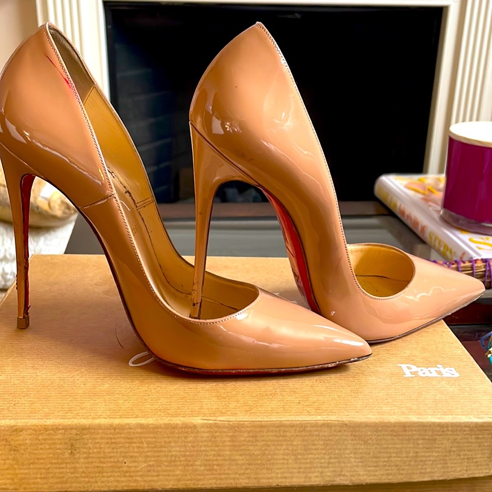 Christian louboutin so Kate size 38.5